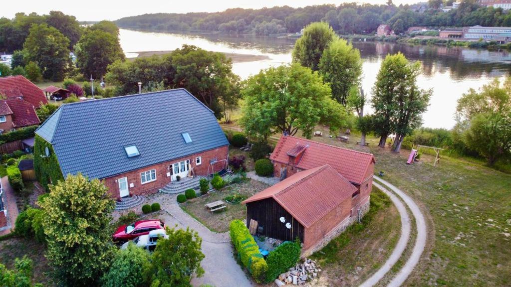 Ferienwohnung Elbblick Hohnstorf Buitenkant foto